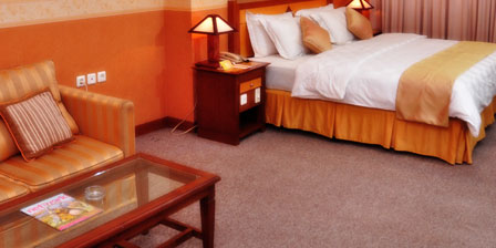 junior suite room slide